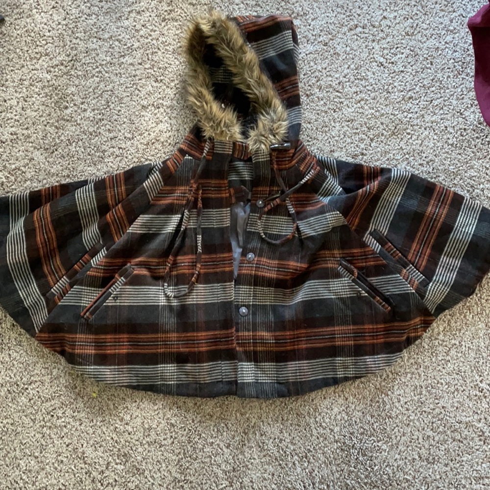 💛Willow & Clay Plaid Cape